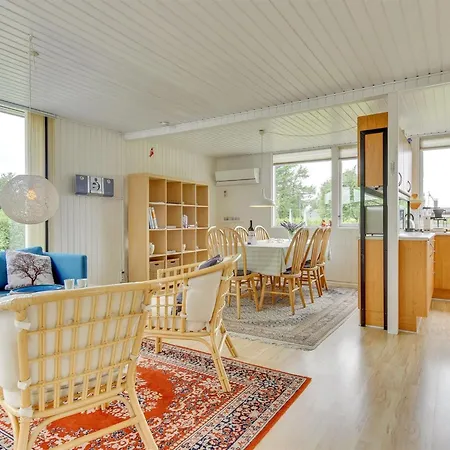 Birge - 200m From The Sea By Interhome Feriehus