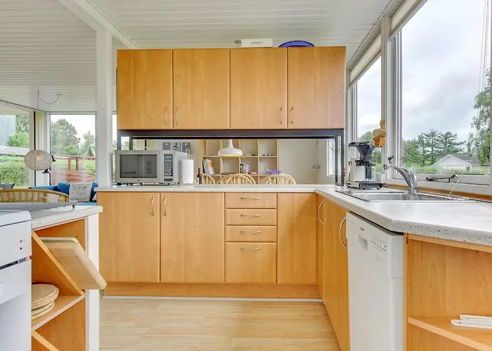 Birge - 200m From The Sea By Interhome Feriehus